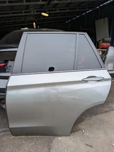 14-18 BMW X5 X5M F15 F85 REAR LEFT DRIVER SIDE DOOR SHELL PANEL ⚠️ DENT - Picture 1 of 11