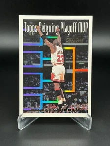 1993-94 Topps Michael Jordan Topps Reigning Playoff MVP Gold #199 - Free Ship - Picture 1 of 2