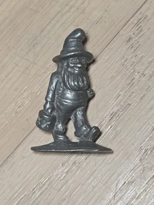 Vintage pewter miniature gnome Dwarf figurine signed E.W 1.5" - Picture 1 of 6