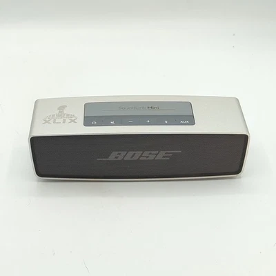 Bose SoundLink Mini Bluetooth Speaker Super Bowl XLIX Limited Edition for PARTS - Image 1 of 4