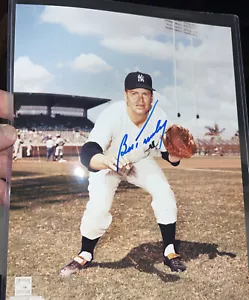 NEW YORK YANKEES BOB TURLEY SIGNED 8X10 PHOTO "1958 CY YOUNG & MVP" In Sleeve. - Picture 1 of 6