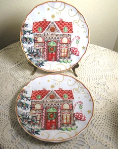 Williams Sonoma Twas the Night Before Christmas Gingerbread House 2 Salad Plates - Picture 1 of 3