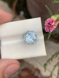 3,90-ct- schöner ausgefallener Aquamarin mit Schliff aus Skardu Pakistan - Bild 1 von 5