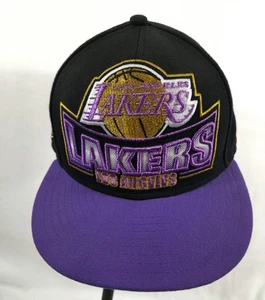 New Era LA Los Angeles Lakers NBA 9Fifty Snap, Talla Única Negro Púrpura Dorado Nuevo sin Etiquetas - Imagen 1 de 7