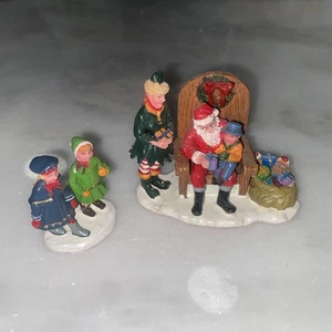 Lemax Village Collection Visiting Santa - Bild 1 von 6