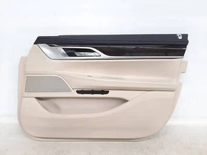 Panel de puerta delantera derecha BMW 7 G11 G12 Canberrabeige 7448468 - Imagen 1 de 2
