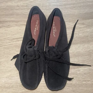 Clarks Originals Wallabee Damen Schnür-Mokassins in schwarzem Wildleder Größe 8M - Bild 1 von 13