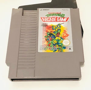 Turtles 2 II TMNT Teenage Mutant Ninja (Hero) Turtles NES game cartridge UK PAL - Picture 1 of 2