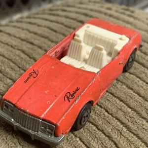 1984 Road Champs Buick Riviera Red Convertible Vintage Toy Die-Cast 1:64 Car - Picture 1 of 10