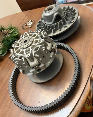 can am maverick x3 rr primary and secondary clutch - Image 1 of 2