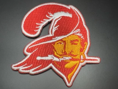 Parche bordado de hierro de los Tampa Bay Buccaneers Foto 1 de 2