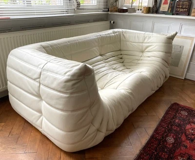 Togo von Ligne Roset 2er/3er-Sitzer Sofa, cremeweißes Leder - Bild 1 von 2