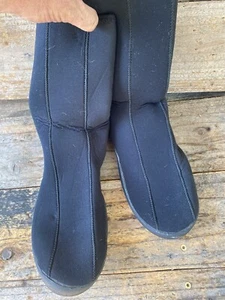 Lightly Used Scubapro XL Boots- Scuba - Picture 1 of 6