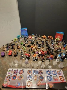 Wii U Disney Infinity Set 2.0 and 3.0 - 75 Figures, 20 Power-Ups, & 15 Worlds. - Picture 1 of 24