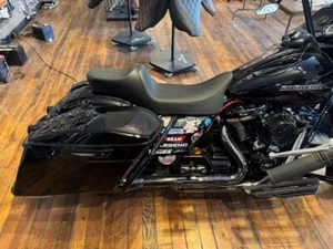 Drag Specialties Predator III Extended Reach +1.5" Seat 2008-2025 Harley Touring - Picture 1 of 6