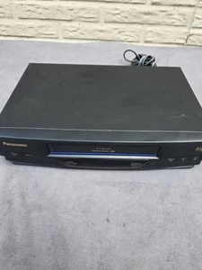 Panasonic PV-V4020 Omnivision Blue Line Videorecorder Player ohne Fernbedienung funktioniert super - Bild 1 von 9
