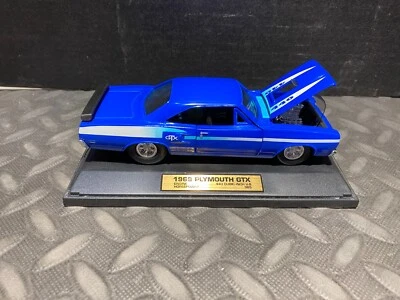 1/32 TOOTSIETOY CUERPO DURO 1970 PLYMOUTH 440 GTX AZUL LEER 1 DE 10.000 Foto 1 de 4