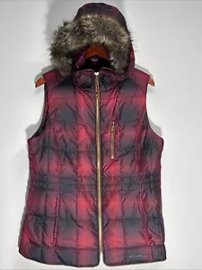 Gilet donna Eddie Bauer Yukon piumino d'oca zip taglia Lrg cappuccio pelliccia sintetica rosso a quadri - Foto 1 di 8