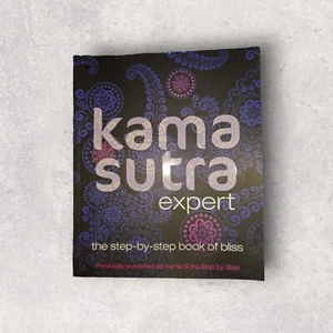 Kamasutra Experte: Das Schritt-für-Schritt-Buch der Glückseligkeit von DK - Bild 1 von 3