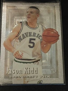 1994-95 Topps Embossed Jason Kidd Rookie Card Silver Draft Pick RC #102 Rara π - Foto 1 di 2