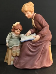 Enesco 1985 Treasured Memories "Learning To Read" 600873 2nd Issue Mother Series - Picture 1 of 3