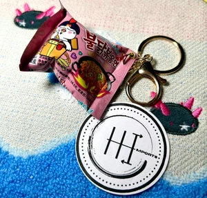 Samyang Buldak Carbonara Hot Chicken Flavor Ramen Spicy Anime Style Keychain - Picture 1 of 2