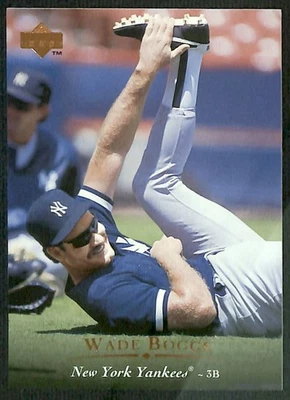 1995 Upper Deck #445 Wade Boggs New York Yankees - Image 1 of 2