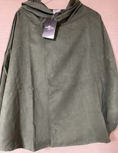 Universal Studios Japan USJ 2022 Limited Attack on Titan Poncho Survey Corps NEW - Picture 1 of 3