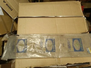 Chromrahmen Heck Peugeot 504 - Bild 1 von 2