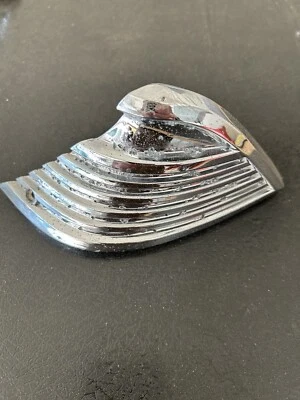 Chrysler 1964 esquina trasera derecha moldura 300 New Yorker Newport  Foto 1 de 3