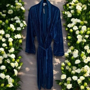 NEW Cacique Blue Faux Felt Bright Blue Maxi Intimate Night Robe Size 18/20 - Picture 1 of 9