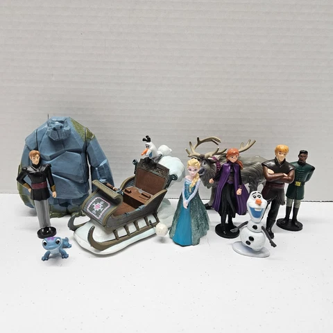 Disney FROZEN - 10 PVC Figure Lot - Elsa Anna Agnarr Kristoff Olaf Talking Sled Cover