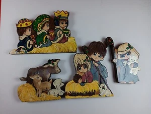 1970's Wooden Nativity Set Handmade Hand Painted 4 Piece Set - Picture 1 of 14