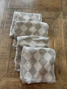 "4 fundas de almohada West Elm hechas a mano seda algodón tejido diamante 20"" usadas en excelente estado" - Imagen 1 de 5