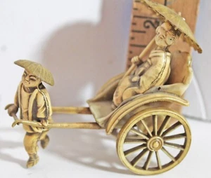 VNTG Tiny Celluloid Geisha & Umbrella in Rickshaw & Runner 2.5” - Picture 1 of 8