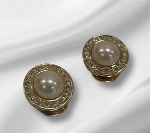 Pendientes Clip Vintage Christian Dior Imitación Perla Circonita Cúbica Grueso Tono Dorado - Imagen 1 de 4
