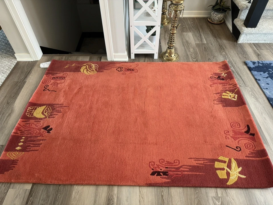 R07 100 Woolen Tibetan Area Rug 4' 7 ' X 6' 7" Handmade in Nepal