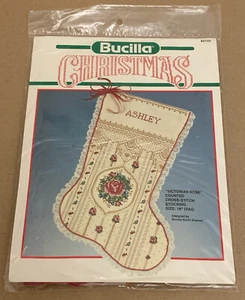 Bucilla "Victorian Rose" Kreuzstich Weihnachten Strumpf Kit Neu in Verpackung 18" - Bild 1 von 2