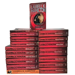 Set of 18 Laurell K Hamilton Novels - Anita Blake Vampire Hunter - Paperback - Picture 1 of 16
