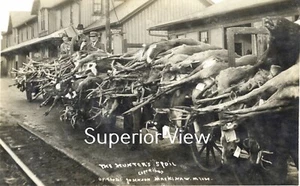 Alte Zeit Hirsch Jagd Versand Hunderte Hirsche und Bären Mackinaw City MI LOOK - Bild 1 von 1