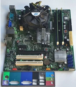 SCHEDA MADRE SOCKET 775 ACER G41M07 + CPU INTEL DUAL CORE 5400 + 8 GB RAM DDR3 - Foto 1 di 2