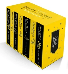 Harry Potter Hufflepuff House Edition Paperback Box Set by J.K. Rowling Feb 2022 - Picture 1 of 2