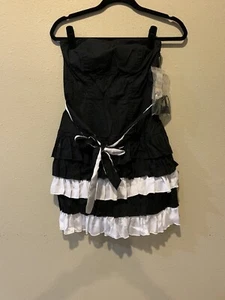 Neu mit Etikett Grasfeder Touch trägerloses Kleid Gr. 7 - Bild 1 von 6