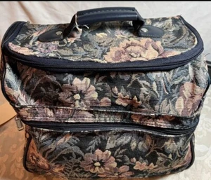VINTAGE JAGUAR Floral Green TRAVEL LUGGAGE CARRY-ON MAKEUP CASE BAG - Picture 1 of 9