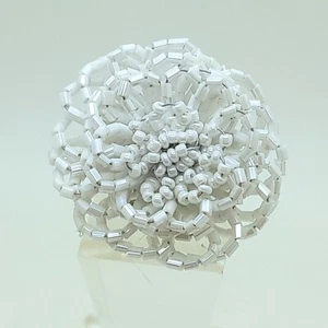 Handgefertigter modischer verstellbarer Ring GLASPERLEN WEISS 1,5 Zoll Blumenform - Bild 1 von 3