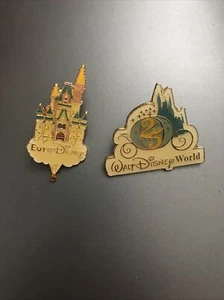 2 Pins Walt Disney World 25th Anniversary und Euro Disney Vintage - Bild 1 von 6