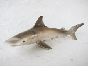 HAMMERHEAD SHARK Sea Mammal 3D Fridge Magnet Resin Toy Collectible Gift Kitchen - Picture 1 of 5