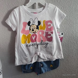 Disney Junior Minnie Mouse Outfit, 24 Months. NWT - Picture 1 of 2