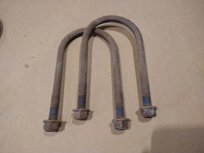 Eixo traseiro 2WD mola folha U parafuso conjunto de 2 Dodge Ram 1500 Dakota 52106224AA - Imagem 1 de 4