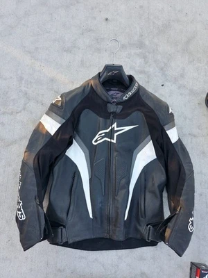 Terno de corrida Alpinestars GP Pro - 2 peças tamanho EUA US46 EU56 - Imagem 1 de 4